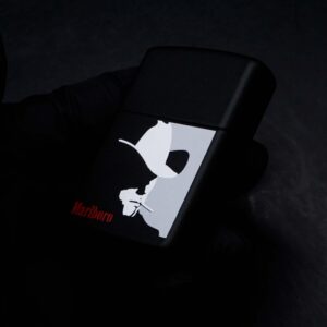 Zippo La Mã 1991 – Marlboro Man Silhouette – Black Matte 17