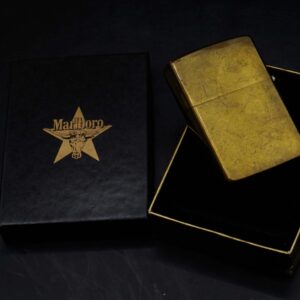 Zippo La Mã 1992 – Đồng Nguyên Khối – Marlboro Longhorns – VWR 3