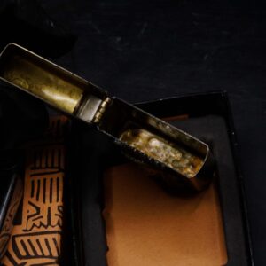 Zippo La Mã 1993 – Antique Brass – American Indian 16