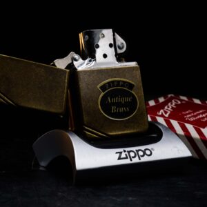Zippo La Mã 1993 – Zippo Vintage – Antique Brass 13