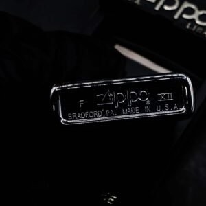 Zippo La Mã 1996 – No.352 – Venetian – Hoa Văn Ý 5