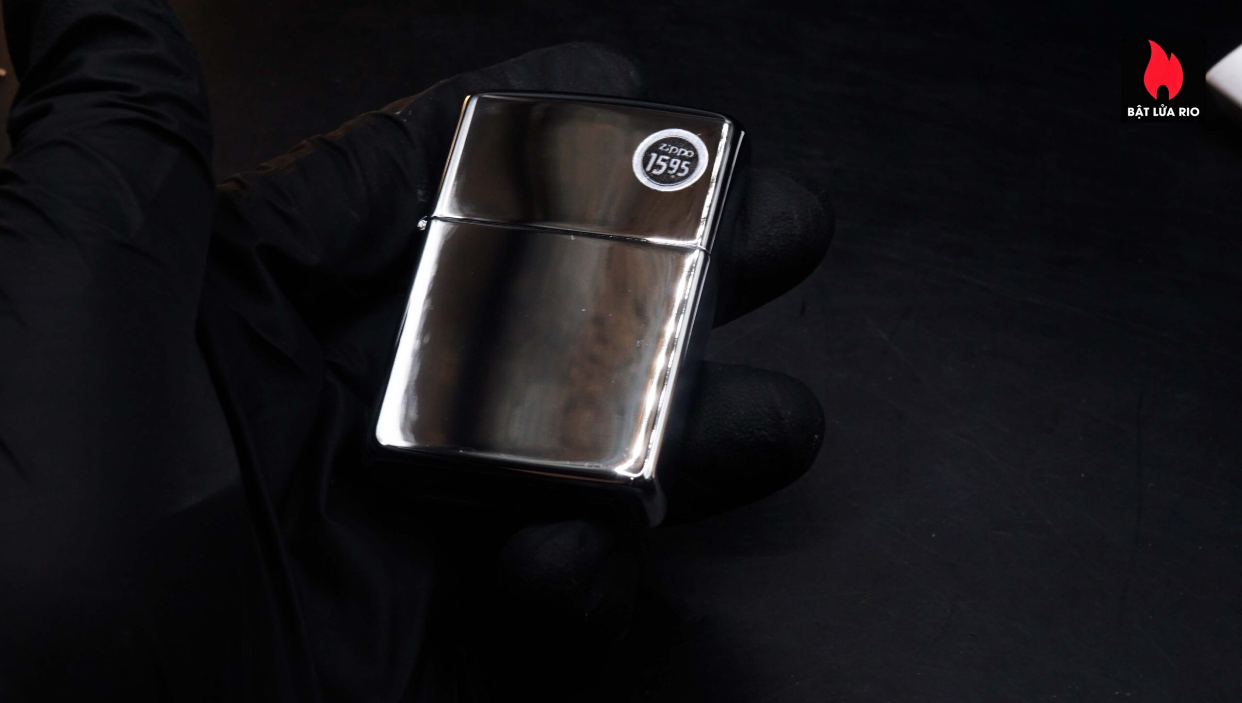 Zippo La Mã 1997 – Plain – Zippo High Polished Chrome – Trơn 32 Zippo La Mã 1997 – Plain – Zippo High Polished Chrome – Trơn 7