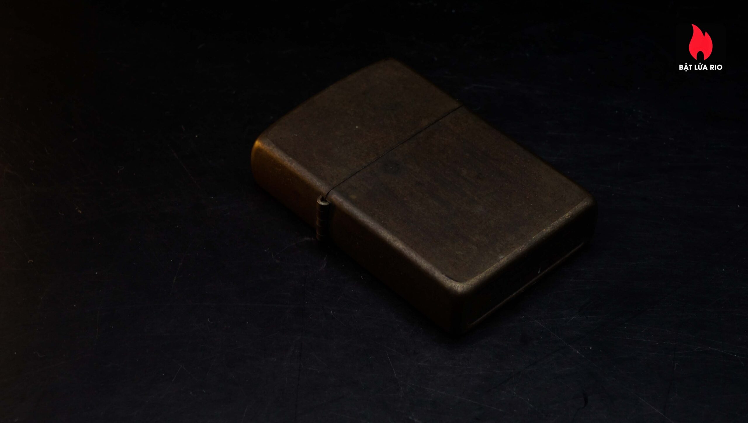 Zippo La Mã 2000 – Solid Brass – Đồng Nguyên Khối – Đồng Thô 37 Zippo La Mã 2000 – Solid Brass – Đồng Nguyên Khối – Đồng Thô 12