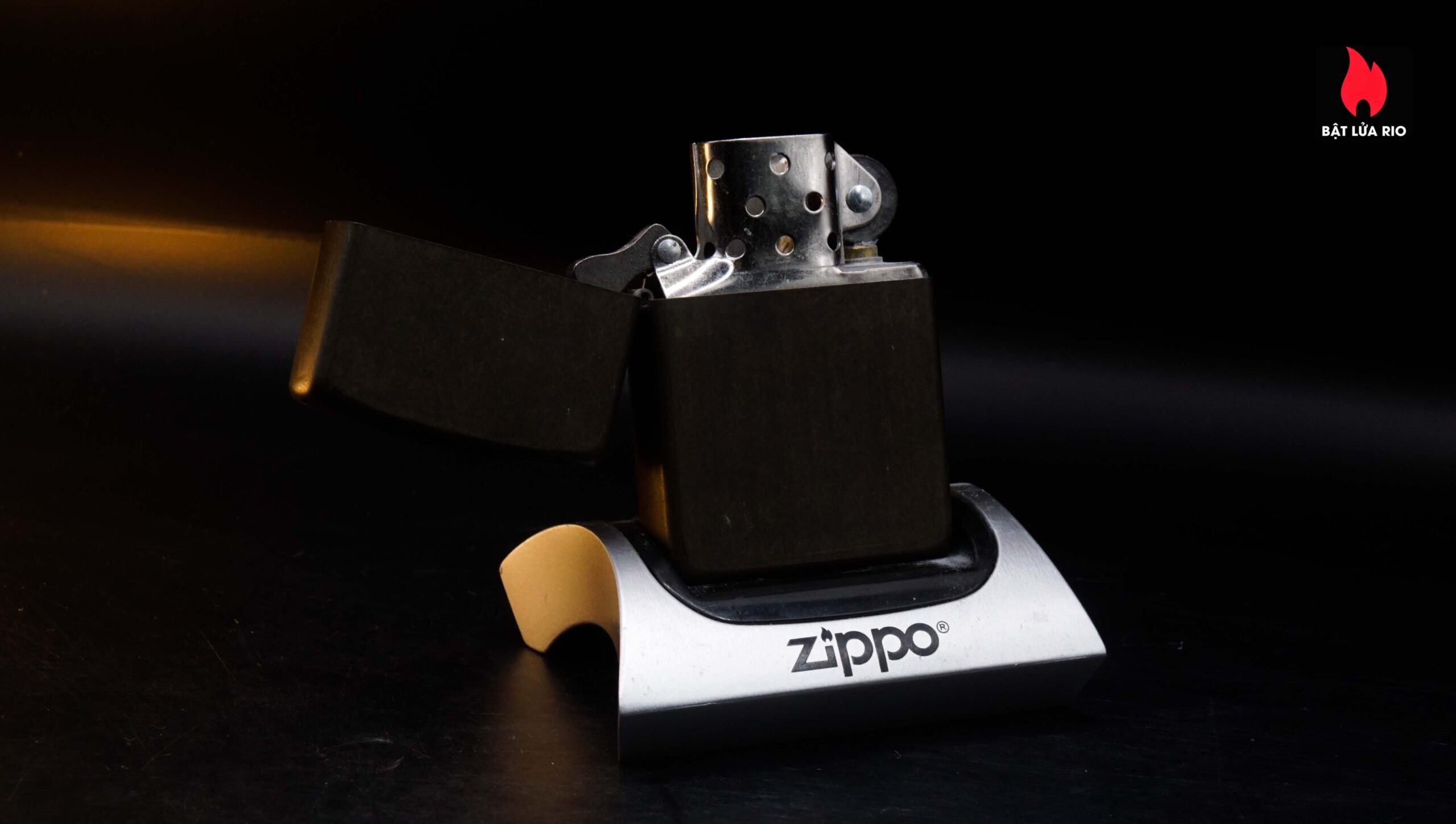 Zippo La Mã 2000 – Solid Brass – Đồng Nguyên Khối – Đồng Thô 32 Zippo La Mã 2000 – Solid Brass – Đồng Nguyên Khối – Đồng Thô 3