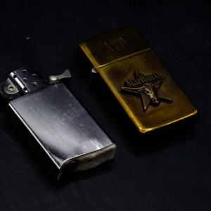 Zippo Slim La Mã 1991 – Đồng Nguyên Khối – Marlboro Longhorns – ATD 11
