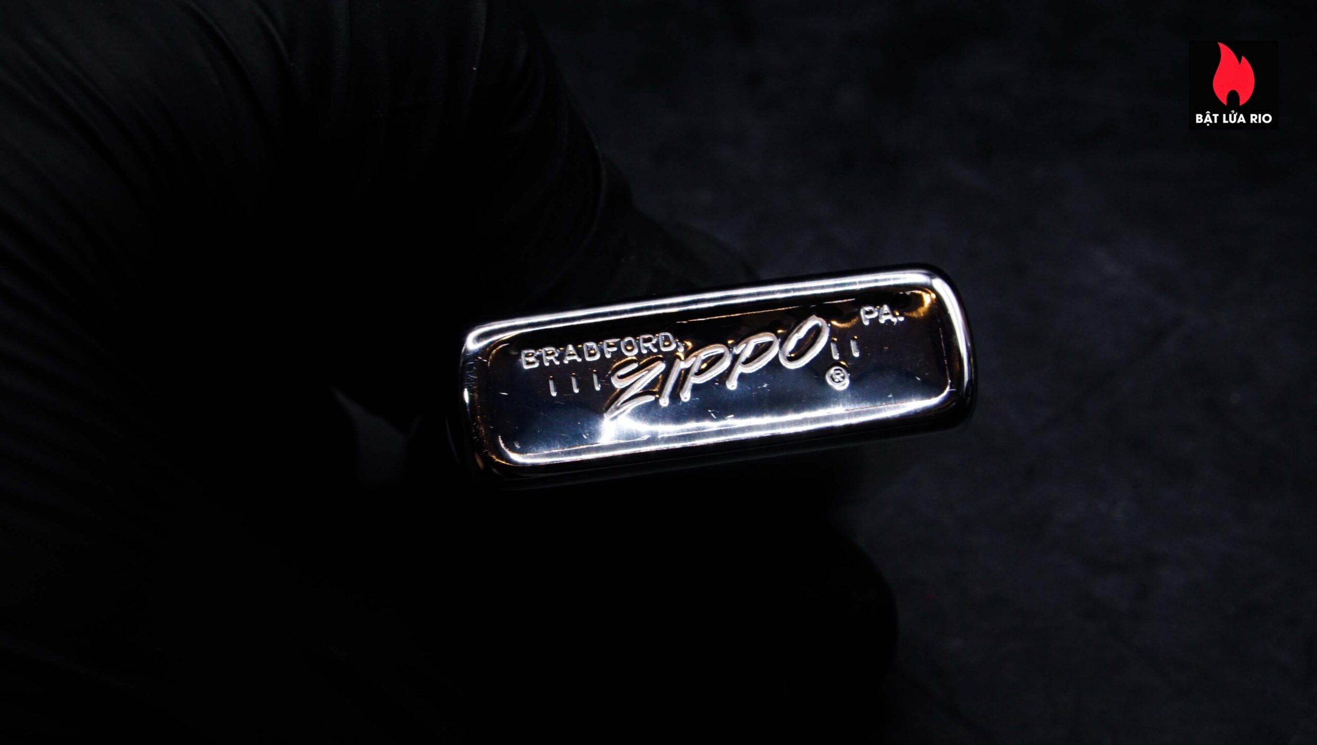 Zippo Xưa 1969 – Plain – Trơn 2 mặt – Brushed Chrome 15