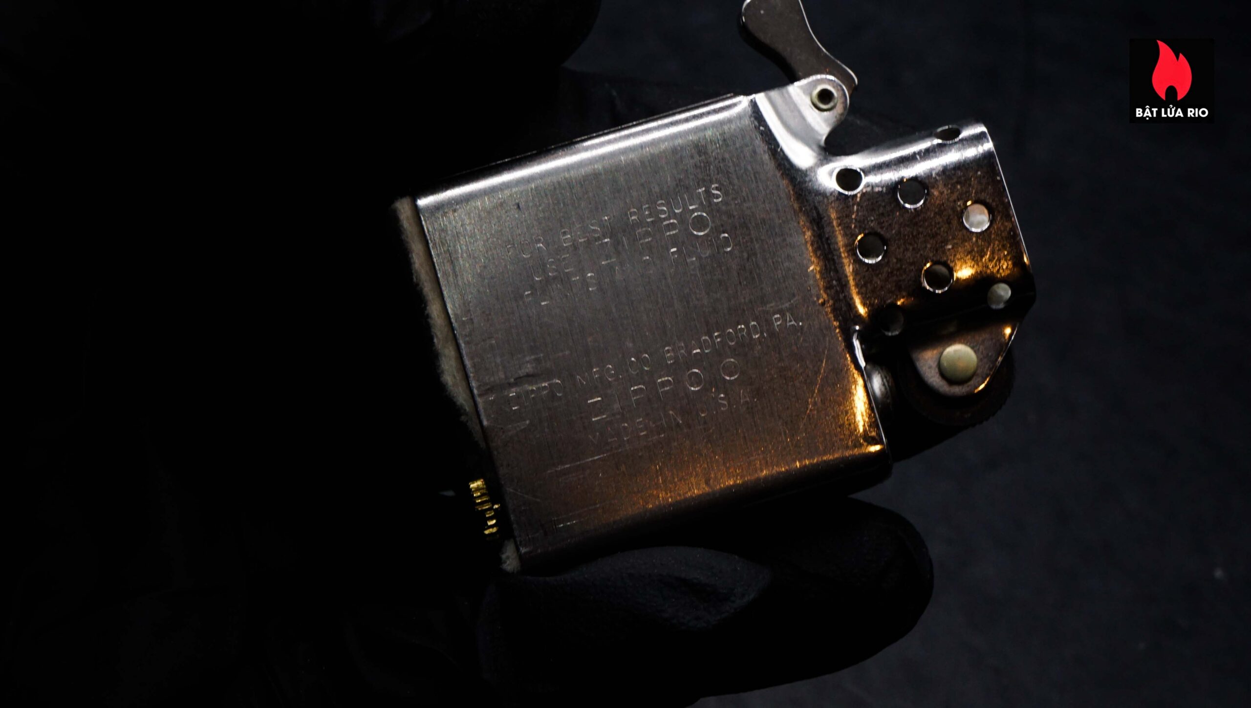 Zippo Xưa 1969 – Plain – Trơn 2 mặt – Brushed Chrome 19