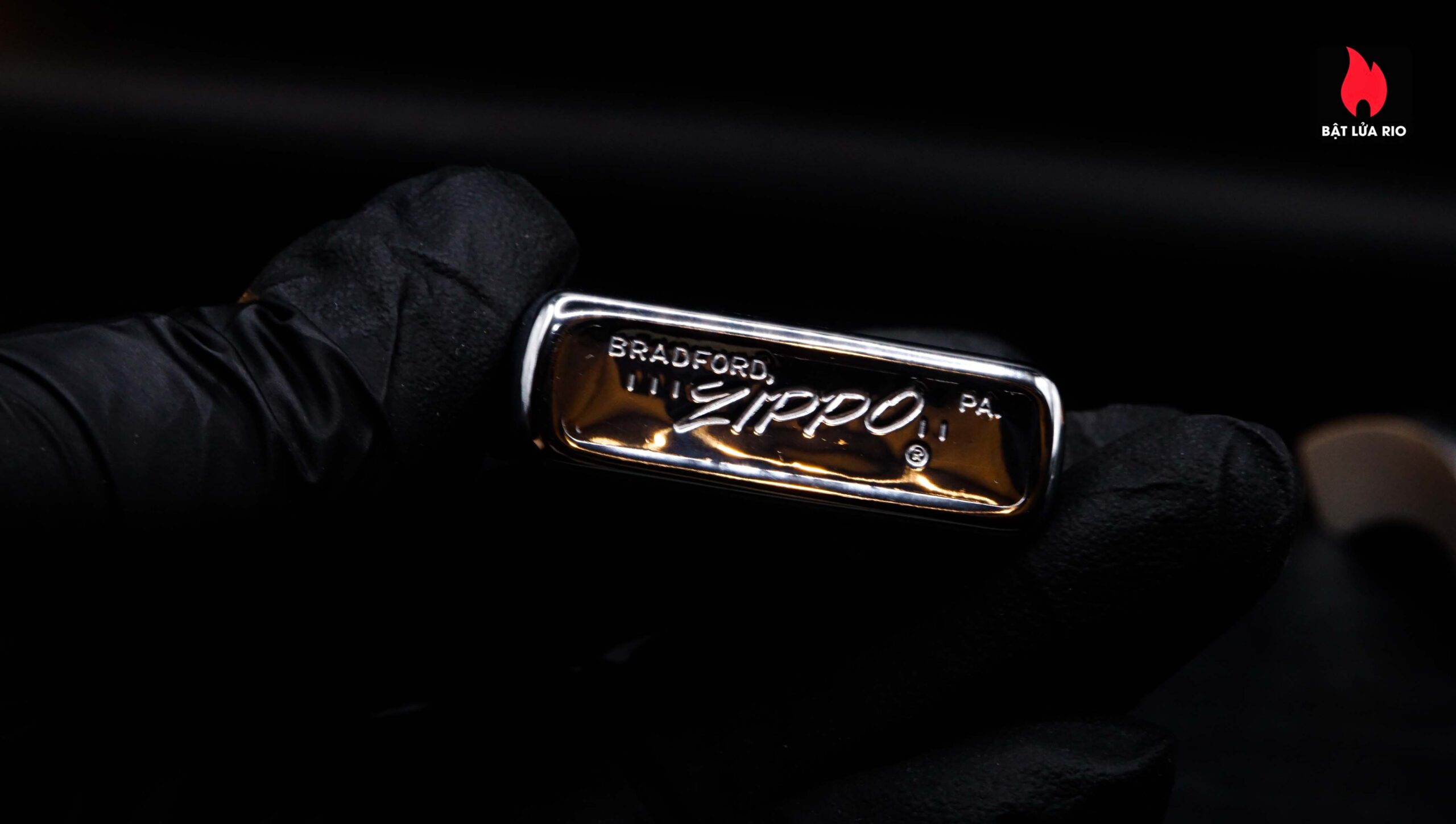 Zippo Xưa 1969 – Plain – Trơn 2 mặt – Brushed Chrome 9