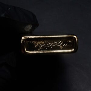 Zippo Xưa 1979 – Gold Plate Golden Elegance – Diagonal Swirl Regular 14