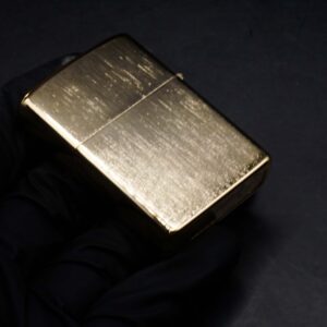 Zippo Xưa 1979 – Gold Plate Golden Elegance – Diagonal Swirl Regular 21