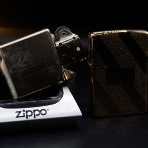 Zippo Xưa 1979 – Gold Plate Golden Elegance – Diagonal Swirl Regular 23