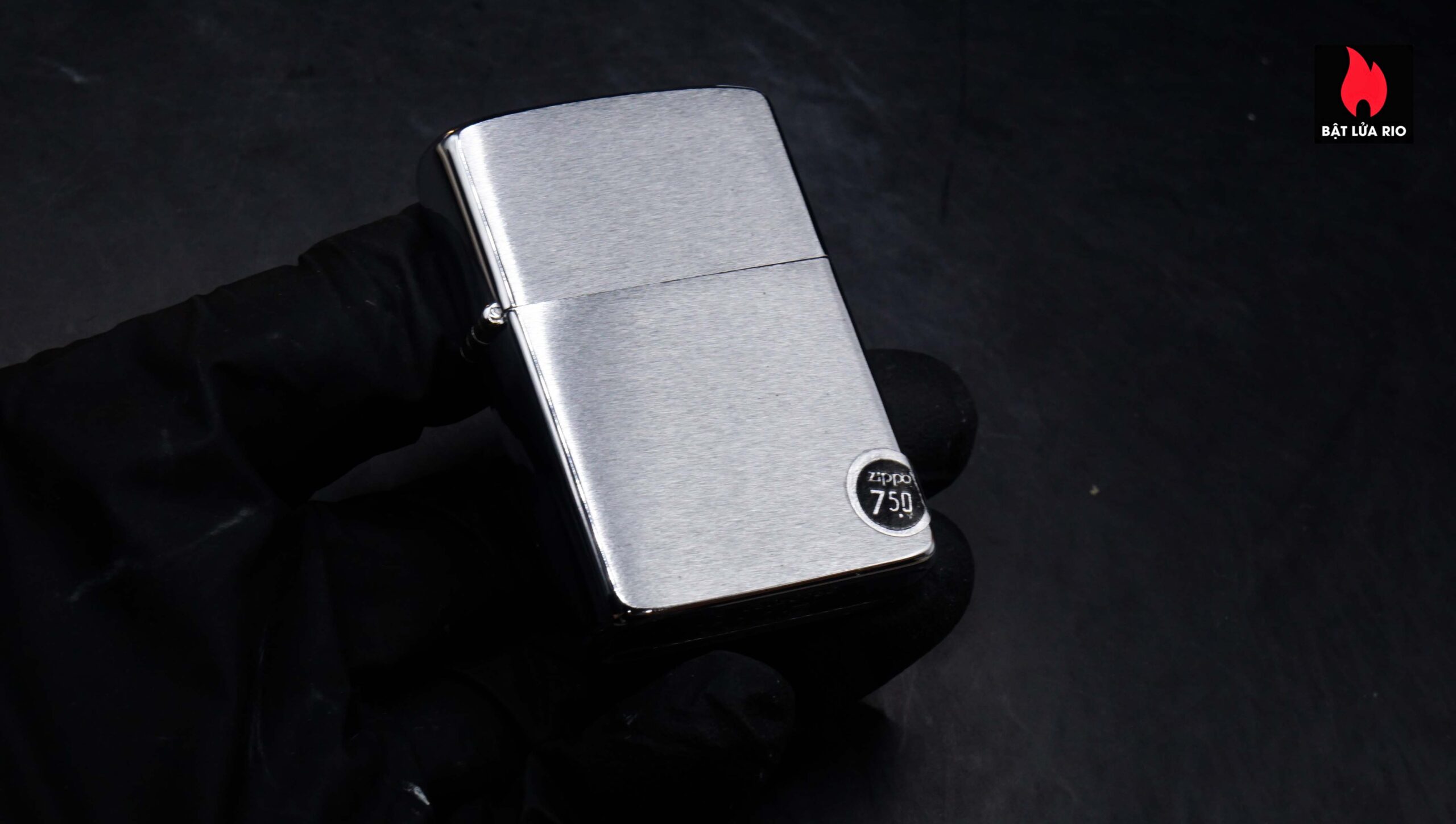 Zippo Xưa 1984 – Plain – Trơn 2 mặt – Brushed Chrome – New 40 Zippo Xưa 1984 – Plain – Trơn 2 mặt – Brushed Chrome – New 17