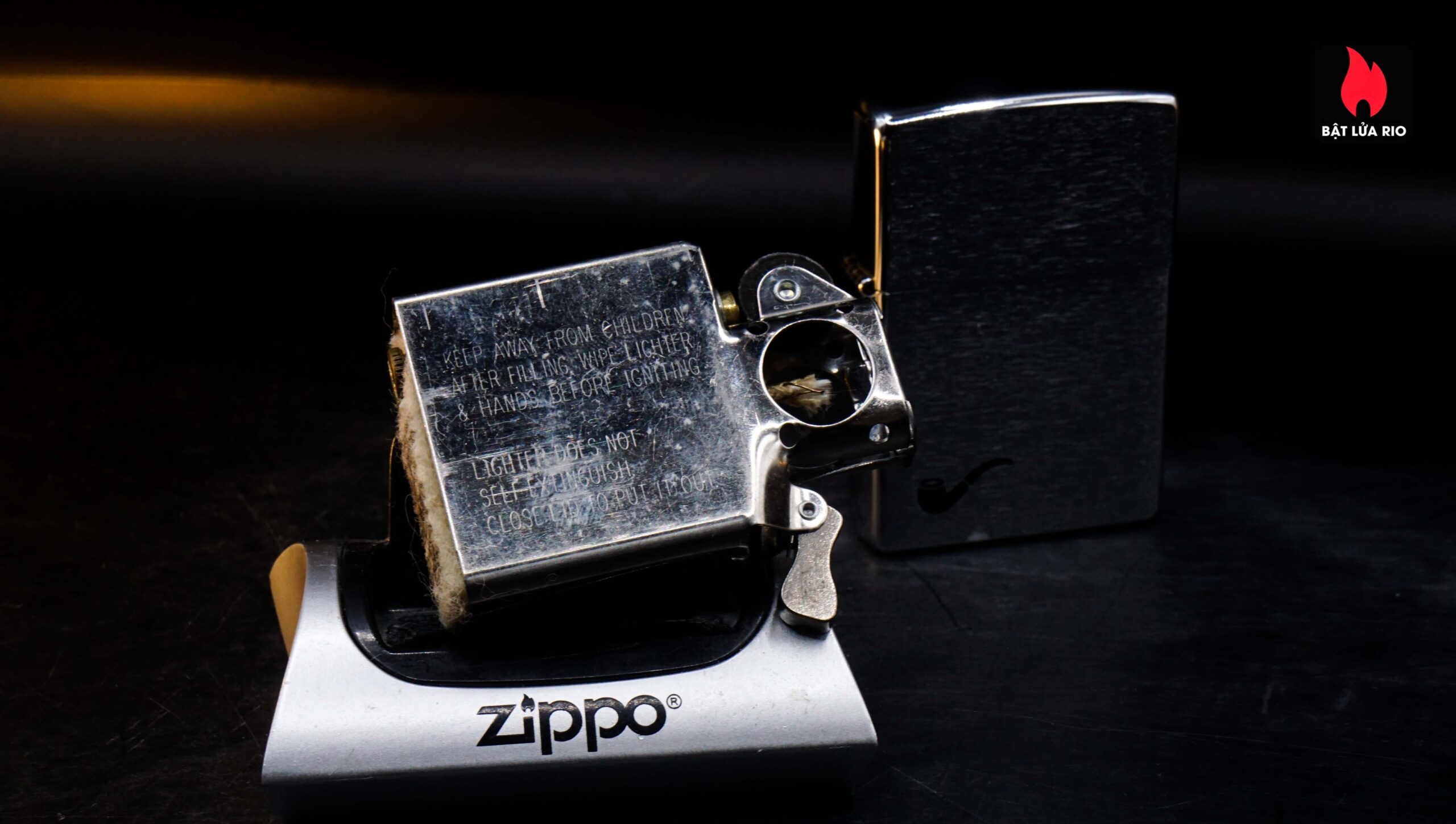 Zippo 2001 – Pipe Lighter – Brush Chrome 8