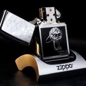 Zippo La Mã 1995 – Zippo High Polished Chrome – Truss Me Soho NYC – Skull Series #1 1