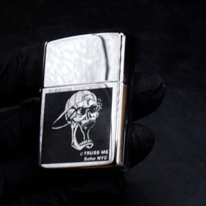 Zippo La Mã 1995 – Zippo High Polished Chrome – Truss Me Soho NYC – Skull Series #1 6