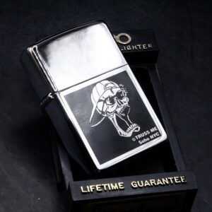 Zippo La Mã 1995 – Zippo High Polished Chrome – Truss Me Soho NYC – Skull Series #1 9