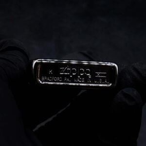 Zippo La Mã 1997 – Zippo High Polished Chrome – Truss Me Soho NYC – Skull Series #3 2