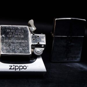 Zippo La Mã 1997 – Zippo High Polished Chrome – Truss Me Soho NYC – Skull Series #3 6