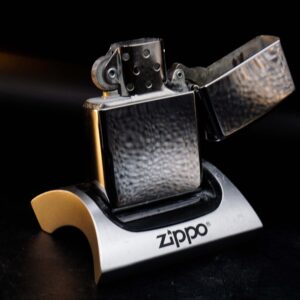 Zippo La Mã 1997 – Zippo High Polished Chrome – Truss Me Soho NYC – Skull Series #3 9