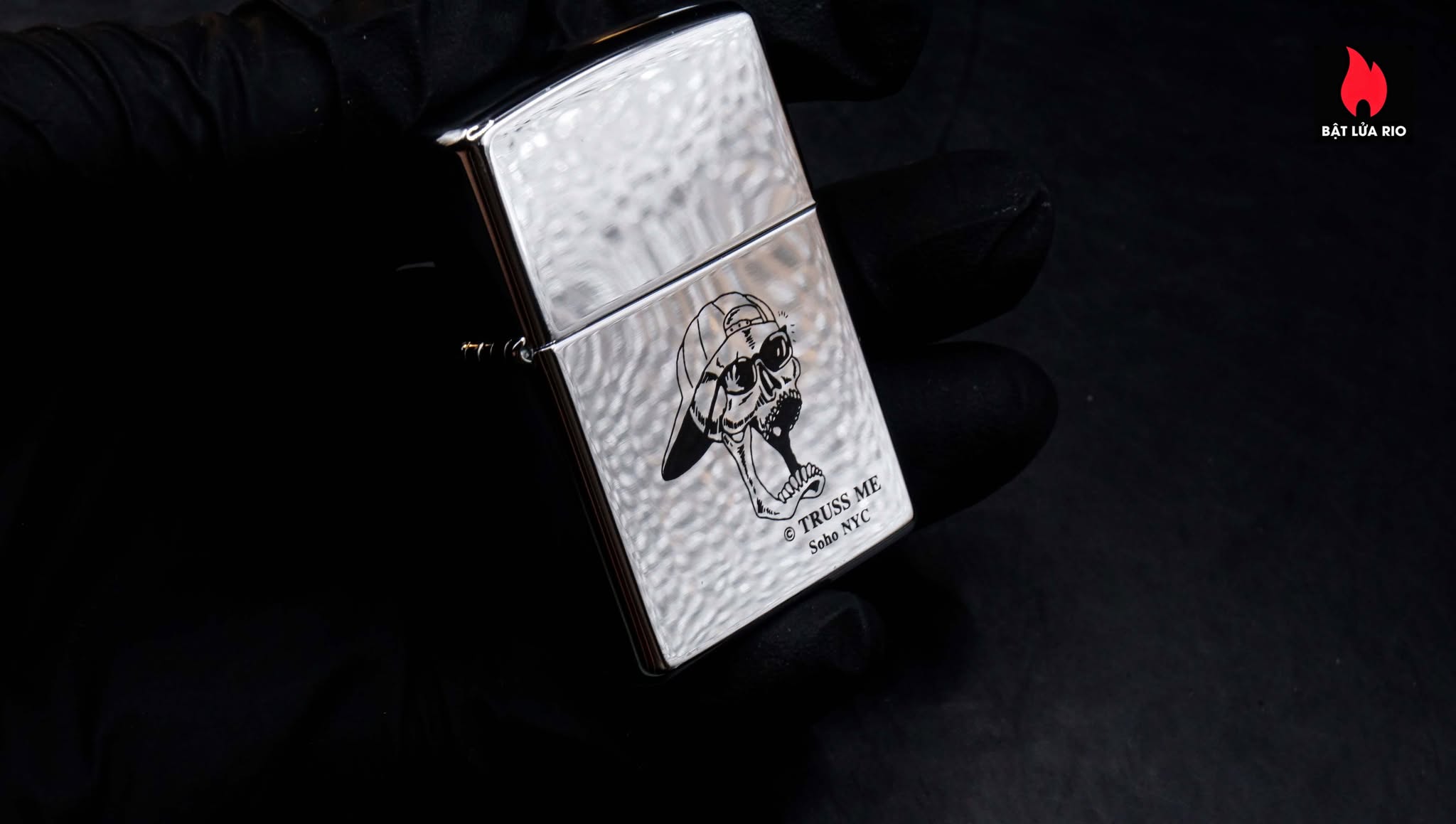 Zippo La Mã 1997 – Zippo High Polished Chrome – Truss Me Soho NYC – Skull Series #7 8