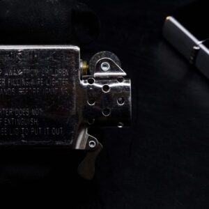 Zippo La Mã 1998 – Zippo High Polished Chrome – Truss Me Soho NYC – Skull Series #6 5