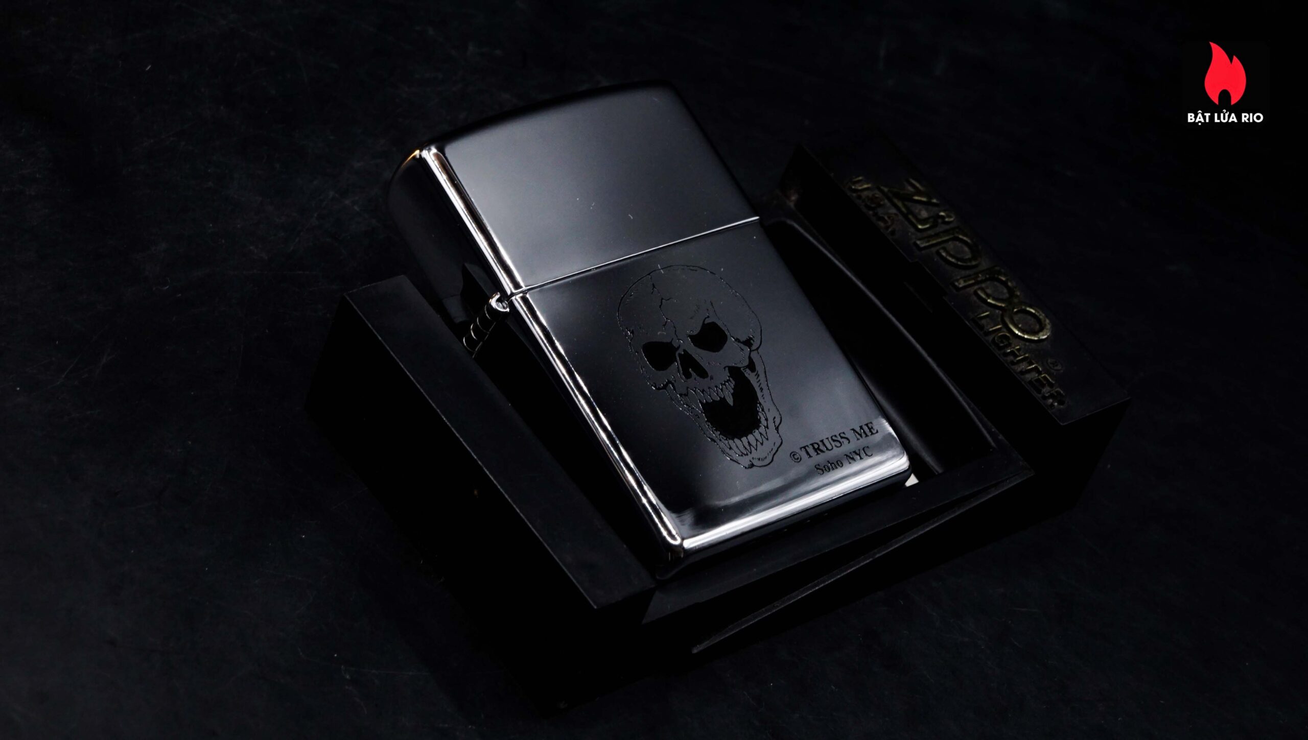 Zippo La Mã 1998 – Zippo High Polished Chrome – Truss Me Soho NYC – Skull Series #6 7