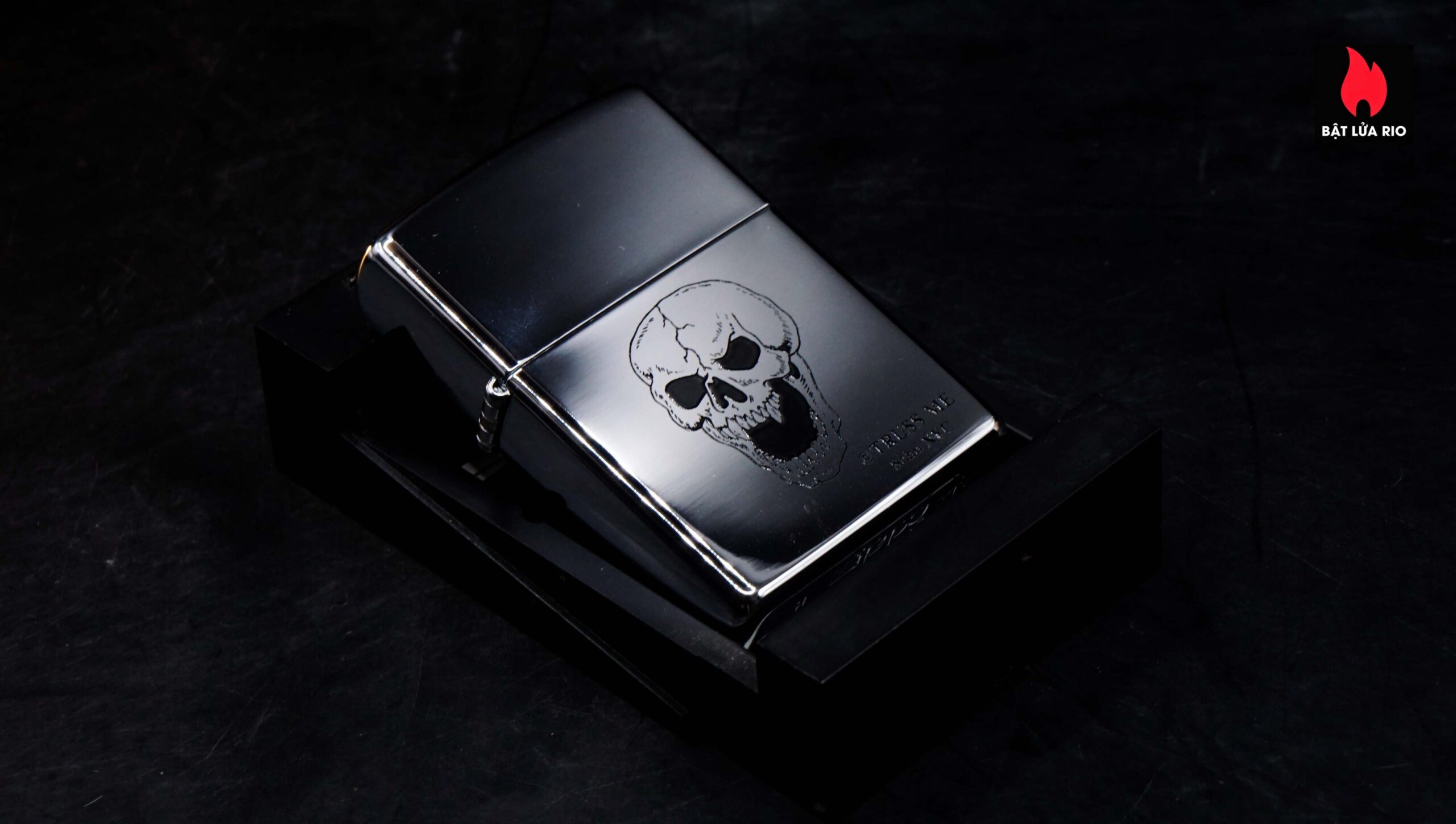 Zippo La Mã 1998 – Zippo High Polished Chrome – Truss Me Soho NYC – Skull Series #6 8