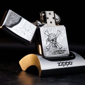 Zippo La Mã 1998 – Zippo High Polished Chrome – Truss Me Soho NYC – Skull Series #8 1
