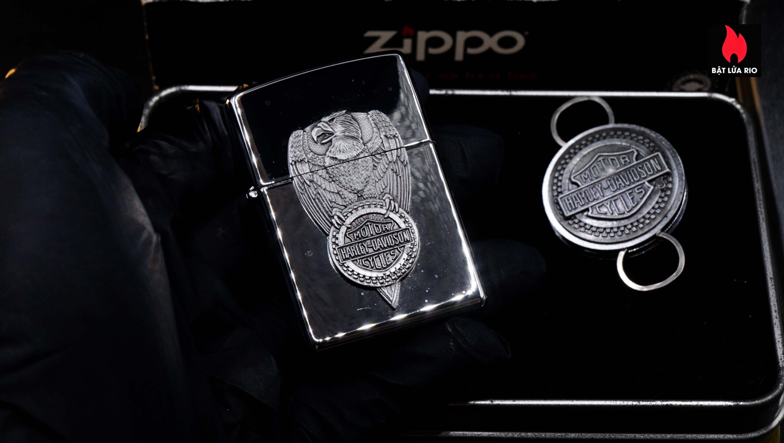 Zippo Set 1997 – Harley Davidson – Eagle on Tire Lighter/Keyholder Gift S 7