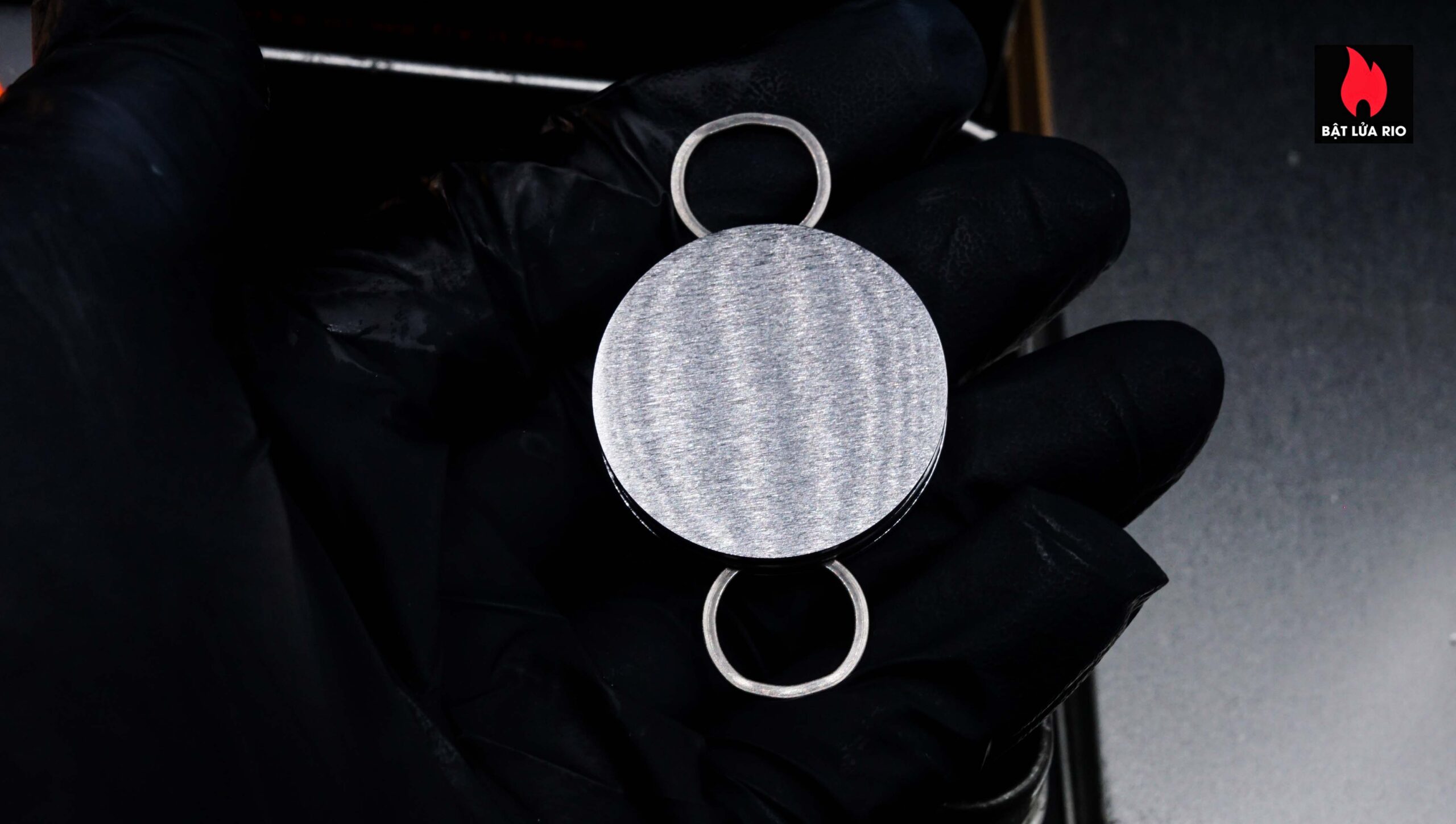 Zippo Set 1997 – Harley Davidson – Eagle on Tire Lighter/Keyholder Gift S 9