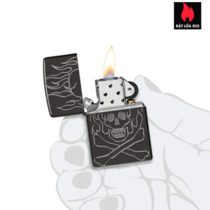 Zippo 46930 - Zippo Flaming Skull Armor® High Polish Black 2