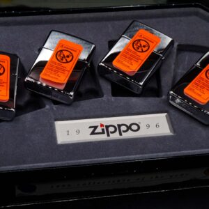 Zippo Coty 1996 – Zippo Set 1996 – Zippo Salutes Pinup Girls – Single lighter 18