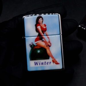 Zippo Coty 1996 – Zippo Set 1996 – Zippo Salutes Pinup Girls – Single lighter 26