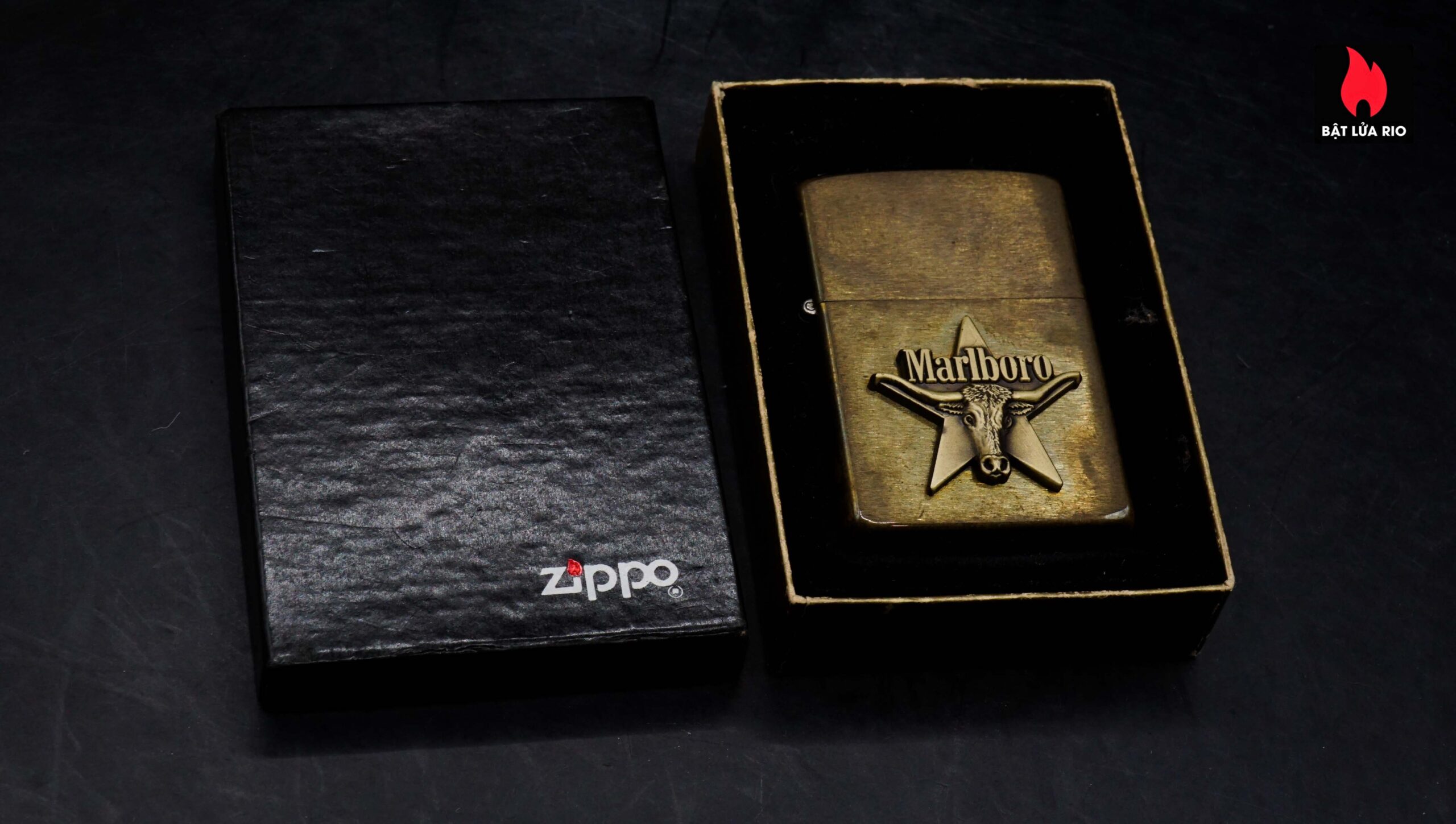 Zippo La Mã 1988 – Marlboro Longhorns – Đồng Nguyên Khối 1