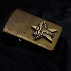 Zippo La Mã 1988 – Marlboro Longhorns – Đồng Nguyên Khối 12