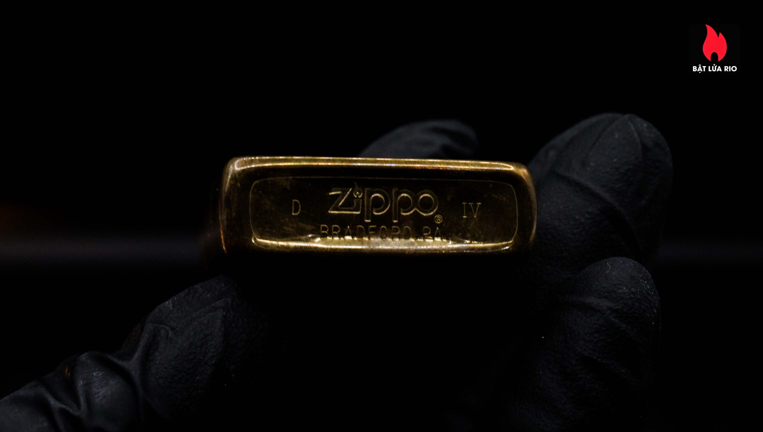 Zippo La Mã 1988 – Marlboro Longhorns – Đồng Nguyên Khối 16