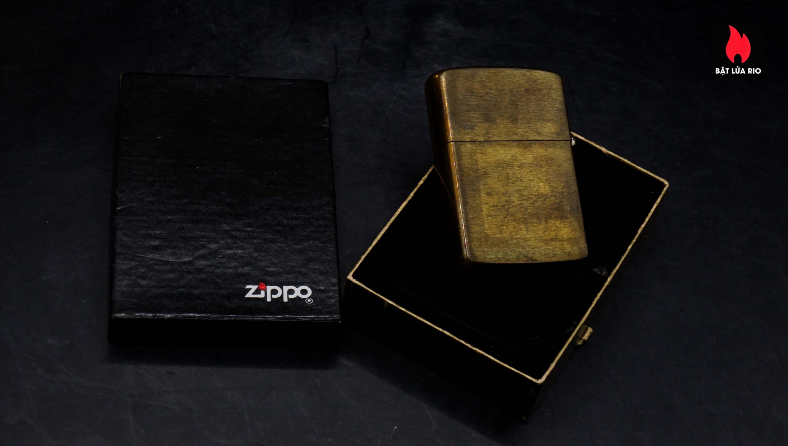 Zippo La Mã 1988 – Marlboro Longhorns – Đồng Nguyên Khối 5