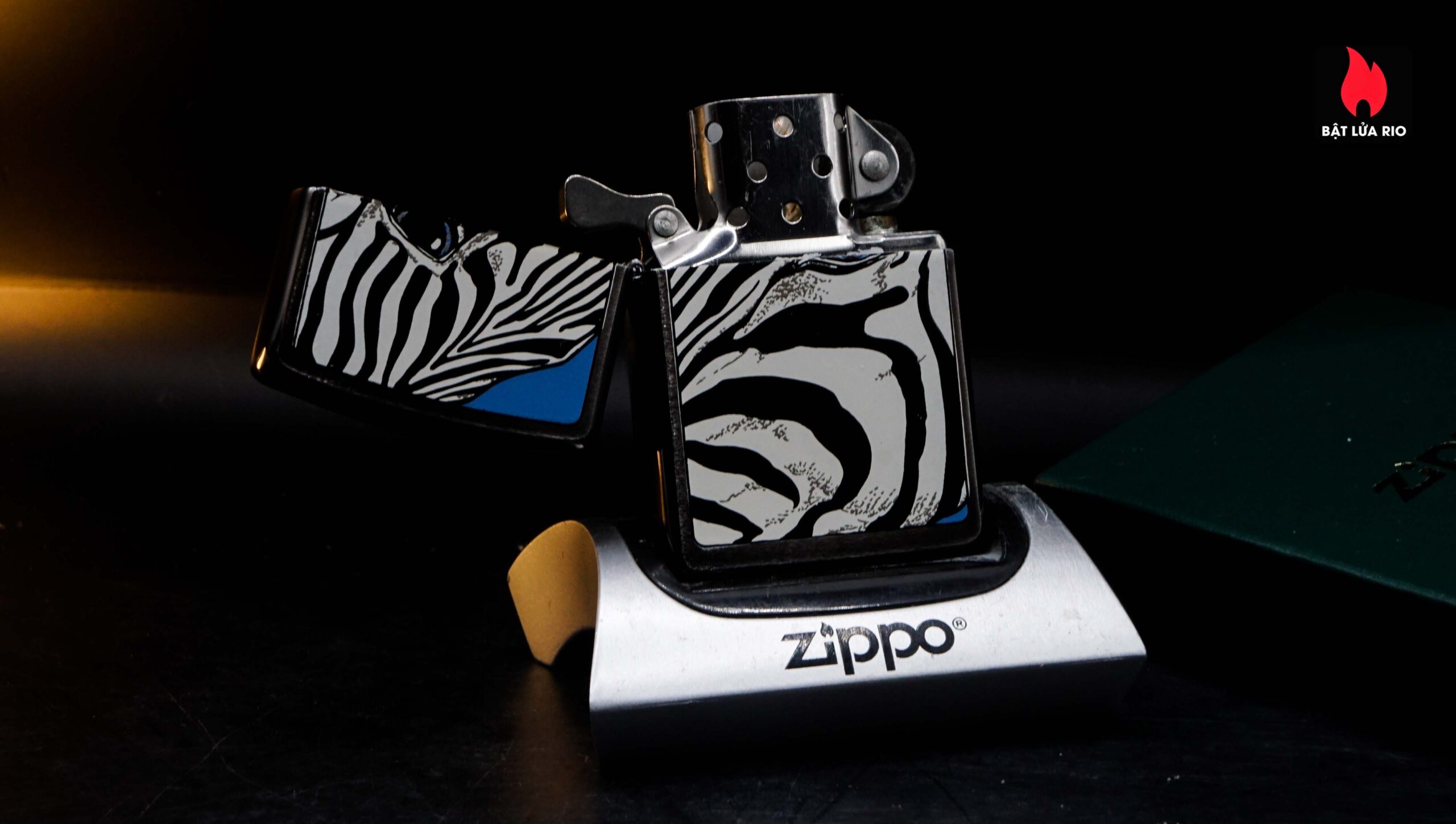 Zippo La Mã 1992 – Barrett-Smythe Collection B 27 – Zebra 10