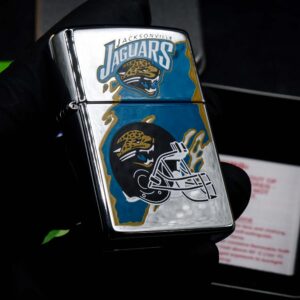 Zippo La Mã 1998 – 250NFL 458 Jaguars