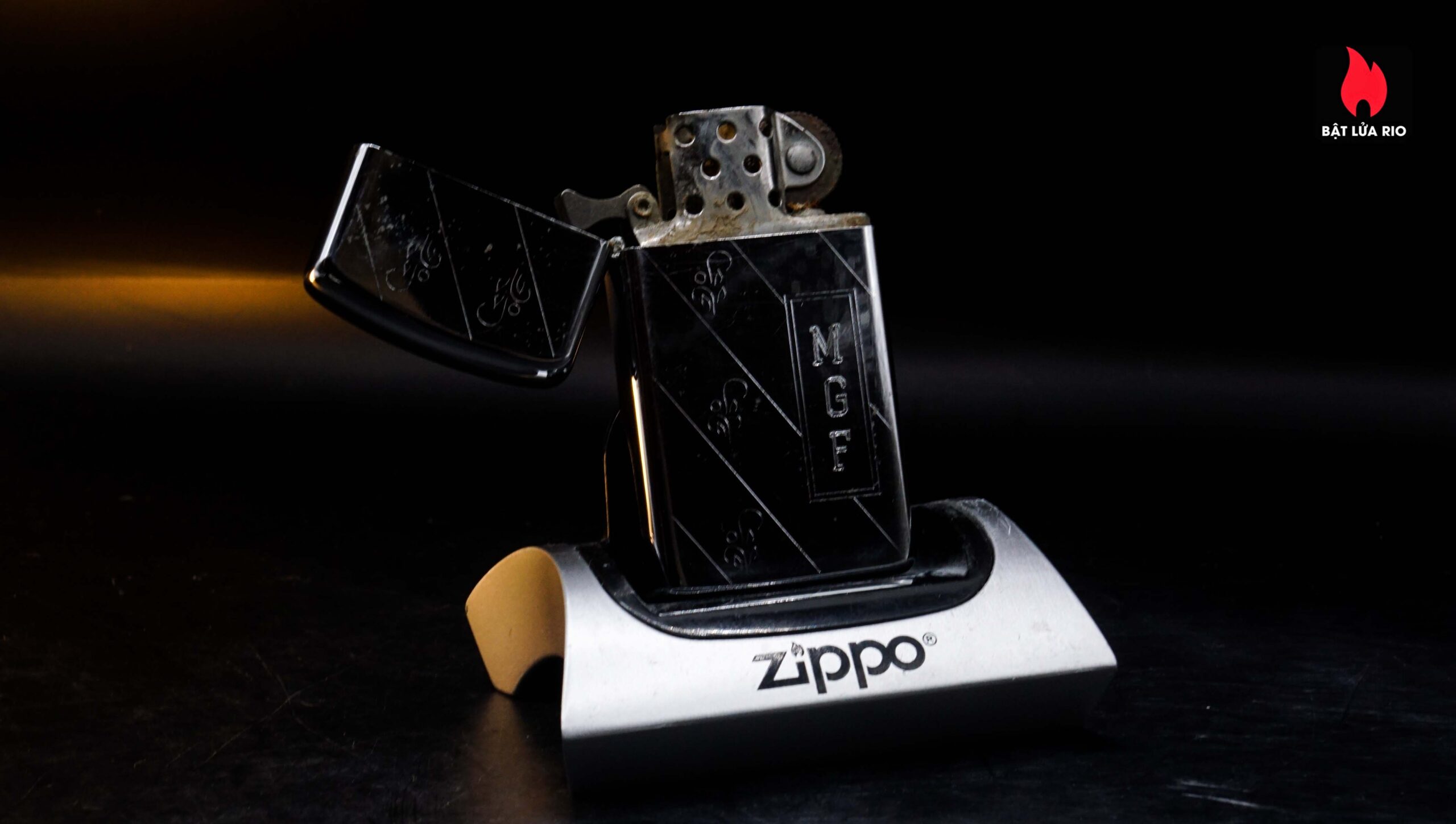 Zippo Slim Xưa 1971 – #1625 Diagonal – Cũ 1