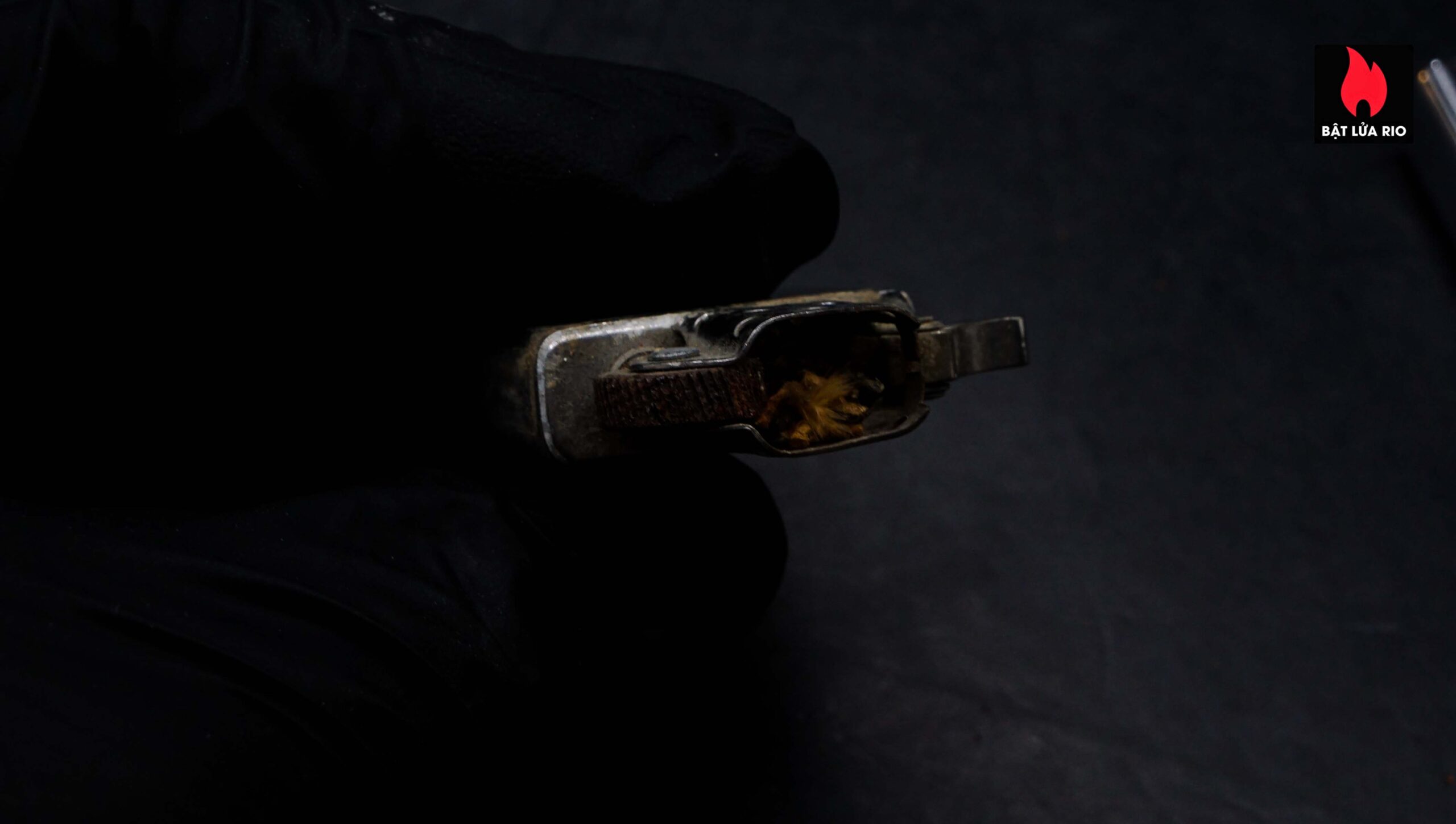 Zippo Slim Xưa 1971 – #1625 Diagonal – Cũ 11