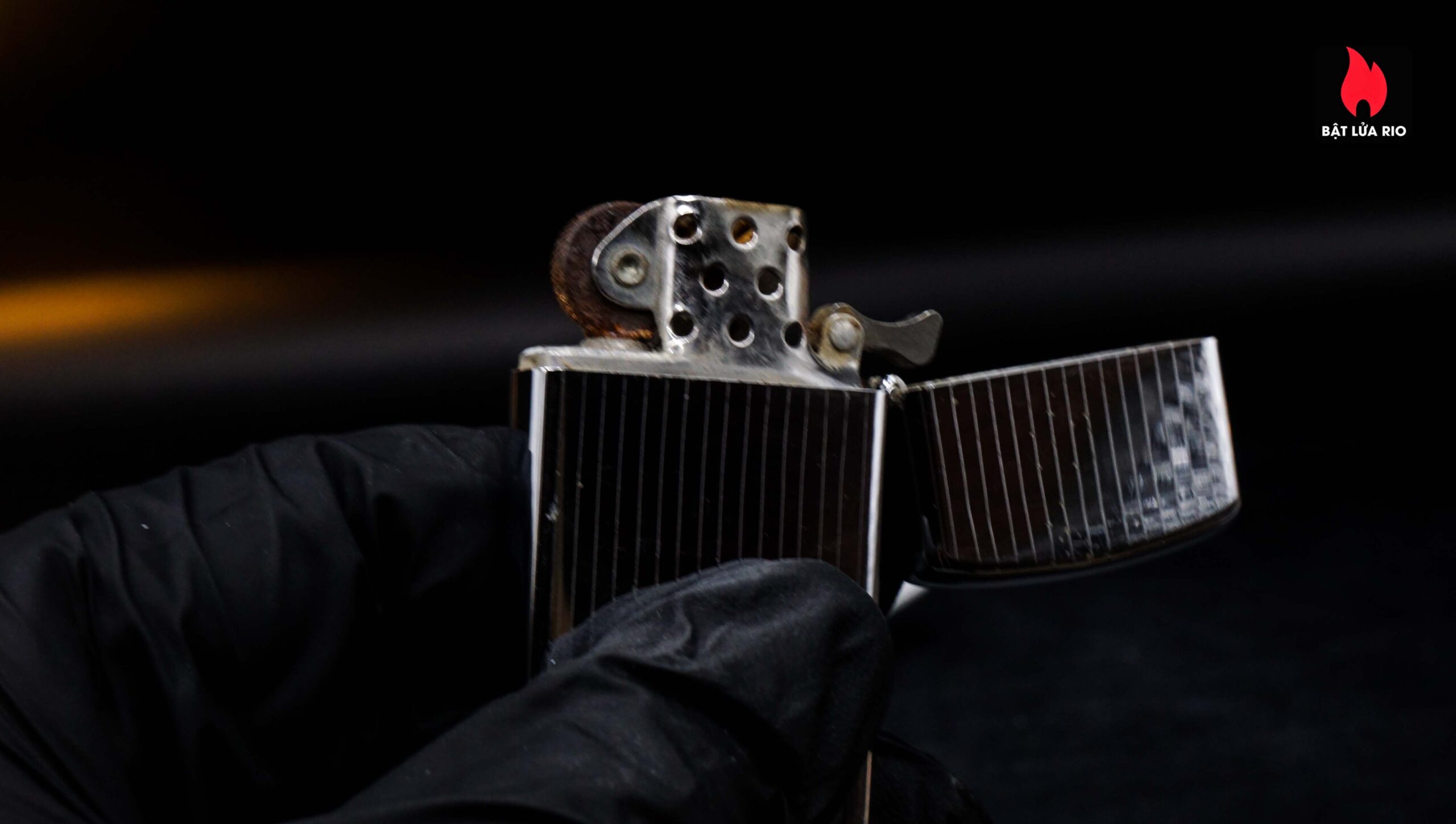 Zippo Slim Xưa 1971 – #1625 Diagonal – Cũ 26