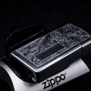Zippo Slim Xưa 1983 – Venetian – Hoa Văn Ý – Cũ 14