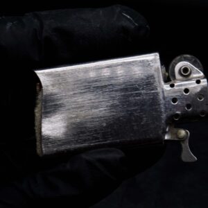 Zippo Slim Xưa 1983 – Venetian – Hoa Văn Ý – Cũ 19