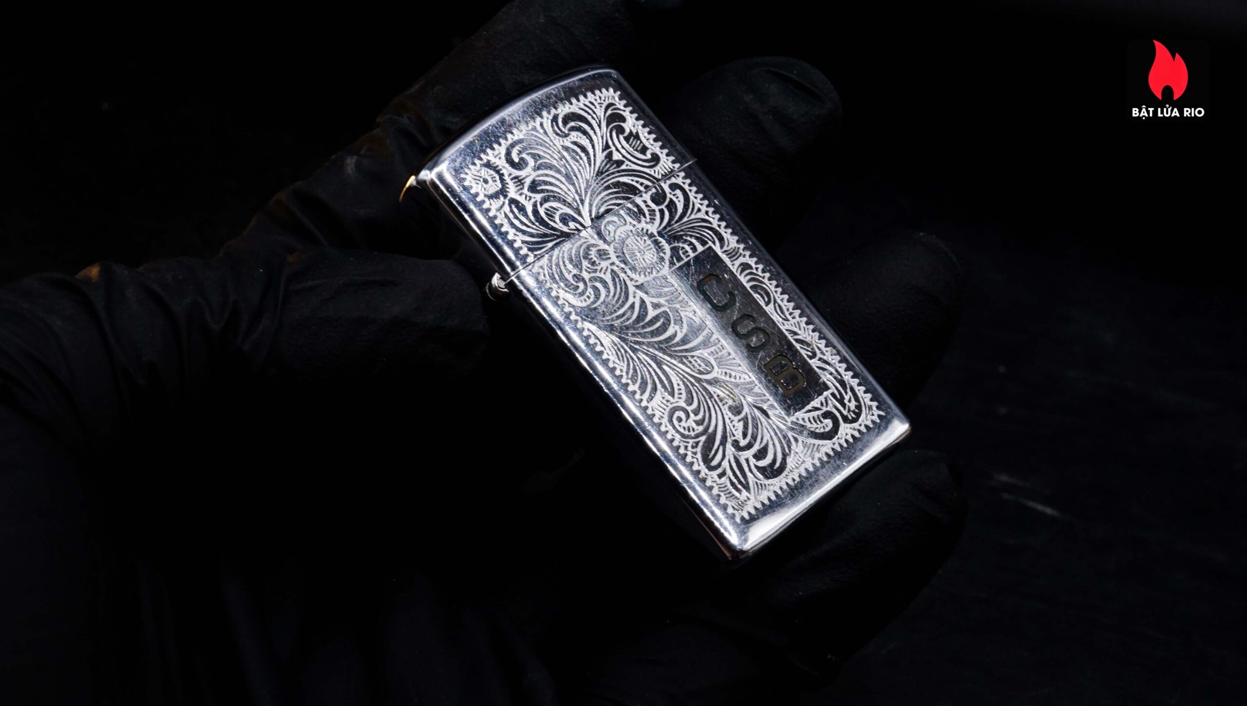 Zippo Slim Xưa 1983 – Venetian – Hoa Văn Ý – Cũ 22