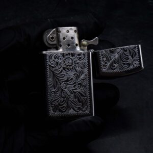 Zippo Slim Xưa 1983 – Venetian – Hoa Văn Ý – Cũ 9