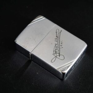 Zippo Xưa 1938-1939 – Chủ Đề Chữ Ký 1