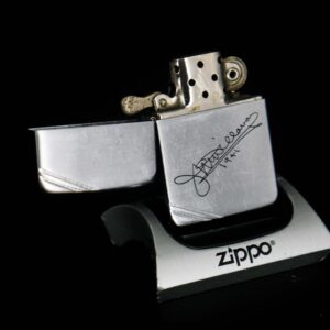 Zippo Xưa 1938-1939 – Chủ Đề Chữ Ký 7