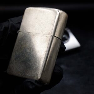 Zippo Xưa 1946 – Trơn 2 Mặt – Full Nickel – Ruột Nickel – Vỏ Nickel 13