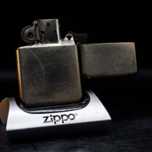 Zippo Xưa 1946 – Trơn 2 Mặt – Full Nickel – Ruột Nickel – Vỏ Nickel 2